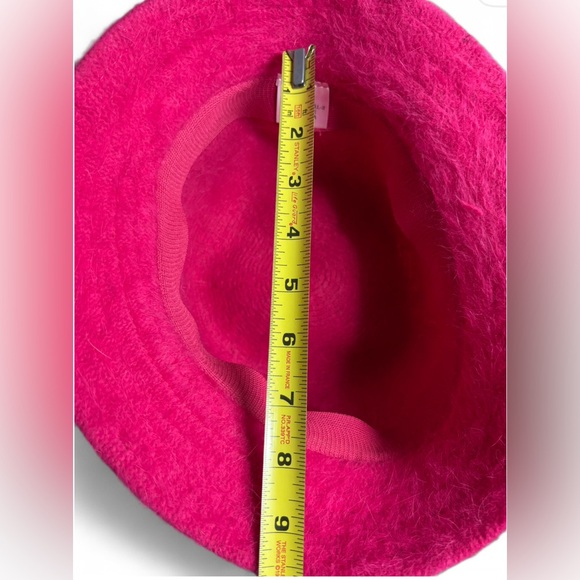 Vintage DNY Fuzzy Hot Pink Bucket Hat - Picture 6 of 6